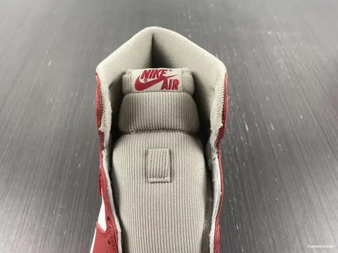 HYPE High Chenille Jordan DJ4891-061 OG 1 (W) Newstalgia 0408